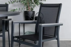 Alma Spisegruppe Rund Ø120cm + 4 Parma Spisestoler