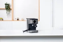 Espressomaskin Black+Decker 20 bar